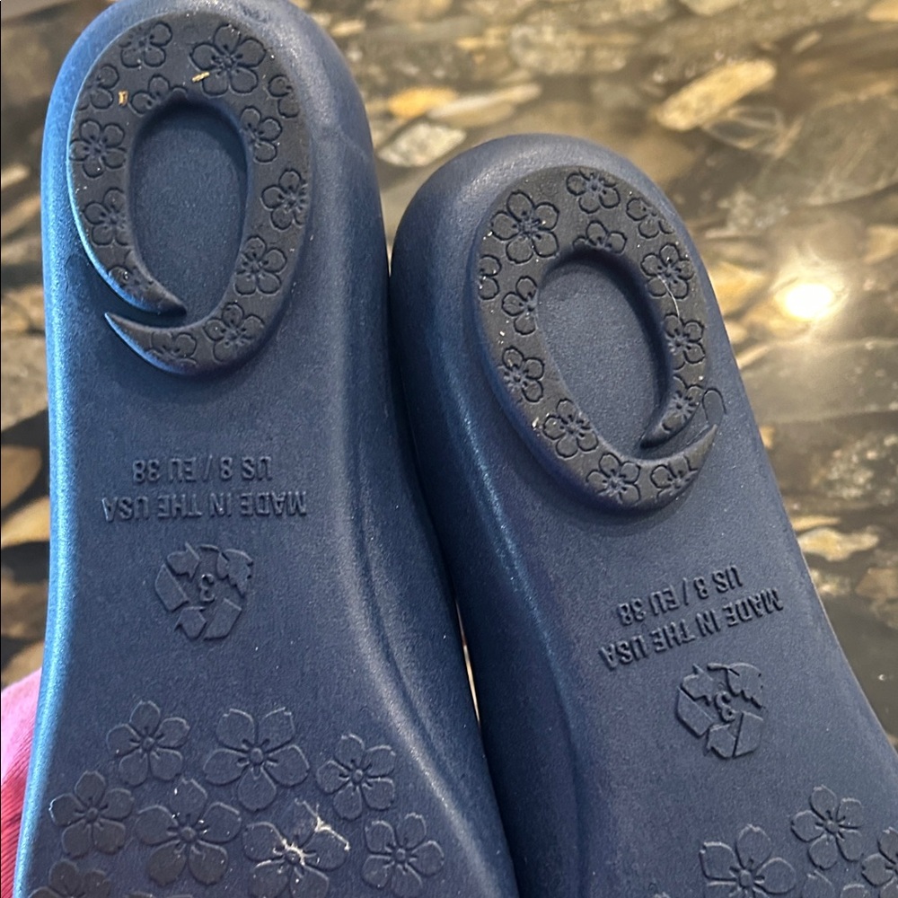 OKA b. Navy Blue Flats 38 8 - Picture 2 of 9